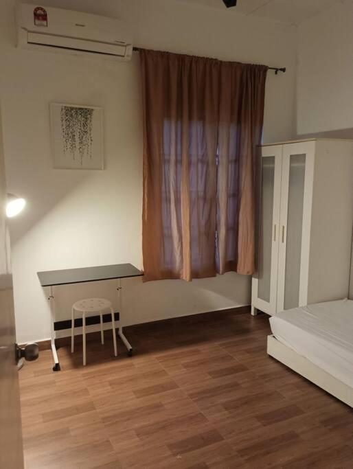 Tenang Retreat Holiday Home 3Bedroom 3Bath 2Parking Kajang Zewnętrze zdjęcie